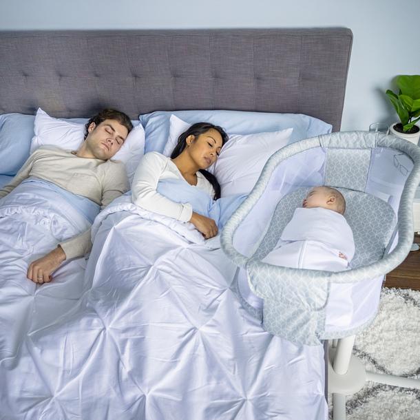 Halo - BassiNest Swivel Sleeper- Essentia Series - Image 3