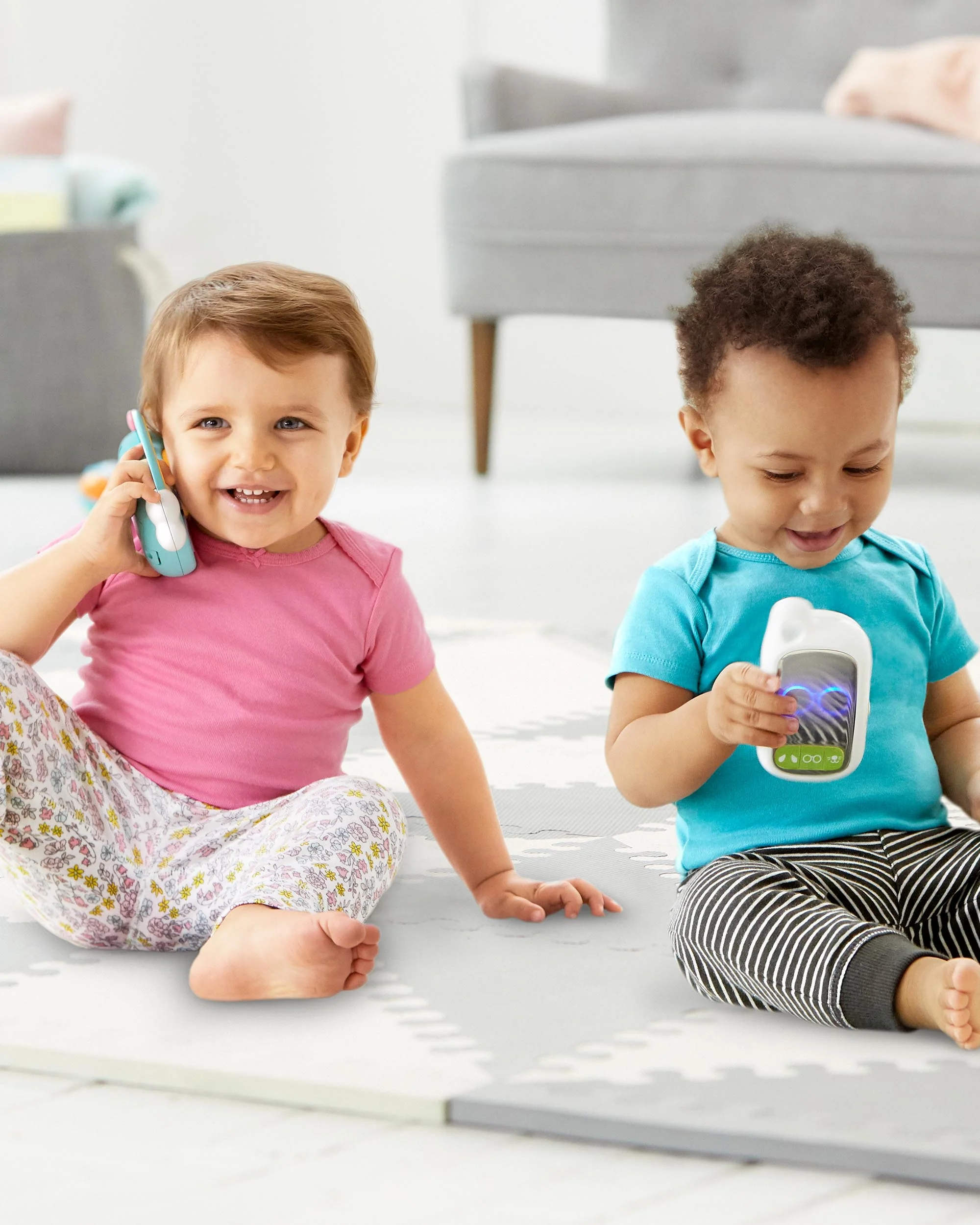 Skip Hop - Zoo Unicorn Phone - Image 4